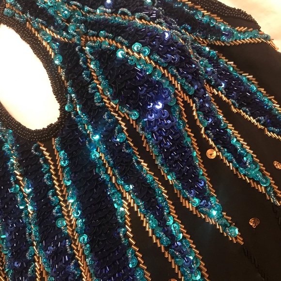 Dress - Picture 2 of 4